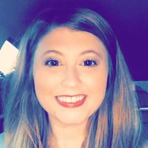 Meet your Posher, Lara